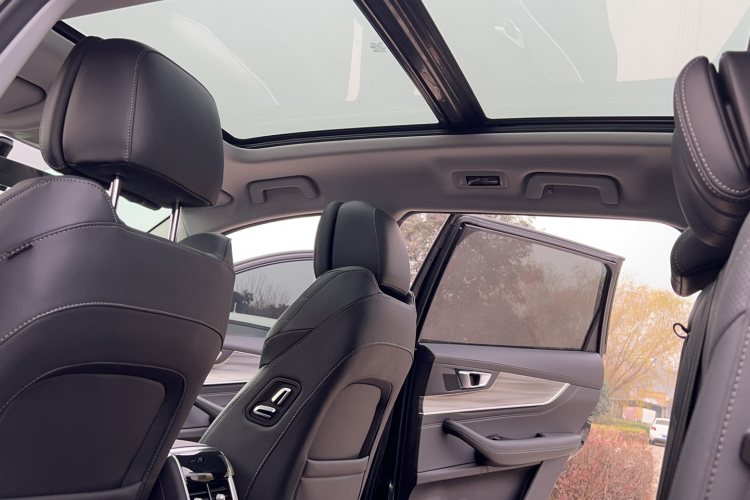 奇瑞 瑞虎8 PLUS鲲鹏e+ 2022款 PHEV 1.5T风范e+局部细节22