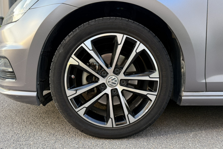 大众 高尔夫 2016款 1.4TSI 自动R-Line车身外观6009