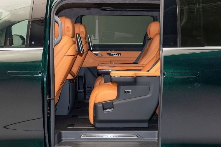 吉利银河 翼真L380 2024款 140度 6座 四驱Ultra中控内饰7004