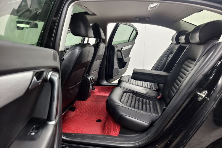 大众 迈腾 2015款 1.8TSI 领先型中控内饰7005