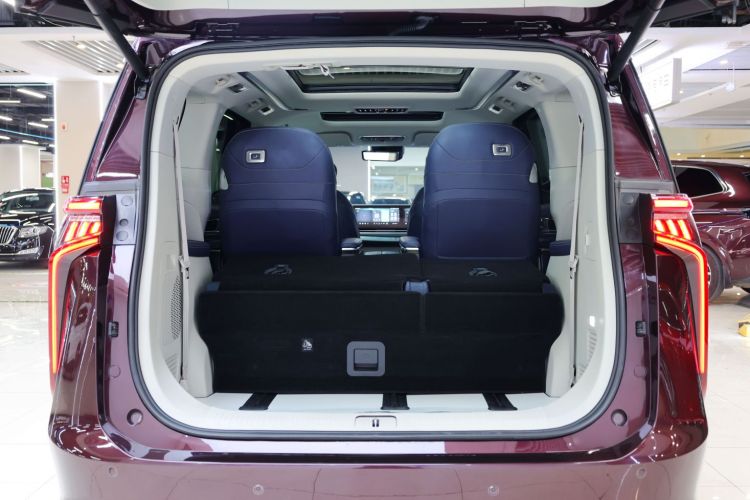 上汽大通MAXUS 大通G90 2022款 2.0T 星际七座版局部细节23