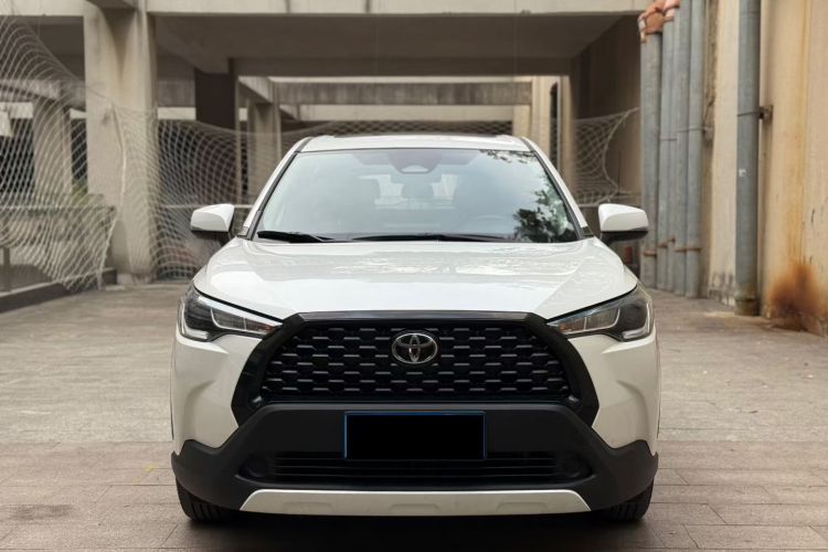 丰田 卡罗拉锐放 2023款 2.0L 精英版车身外观6001