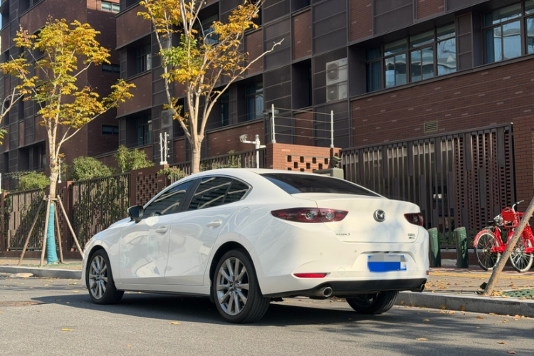 马自达3 昂克赛拉 2021款 2.0L 自动质雅版车身外观6003