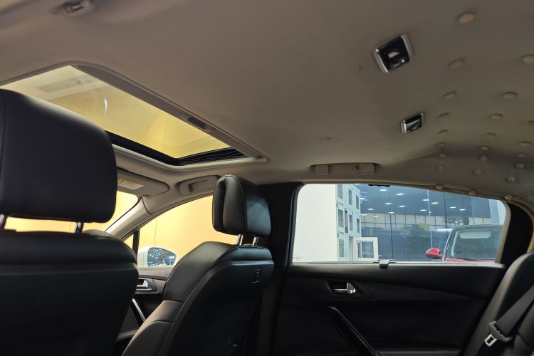 标致508 2013款 2.3L 两周年纪念 自动旗舰版局部细节22