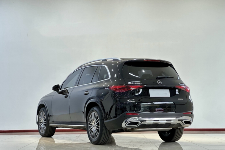 奔驰GLC 2025款 改款 GLC 300 L 4MATIC 动感型 5座车身外观6004