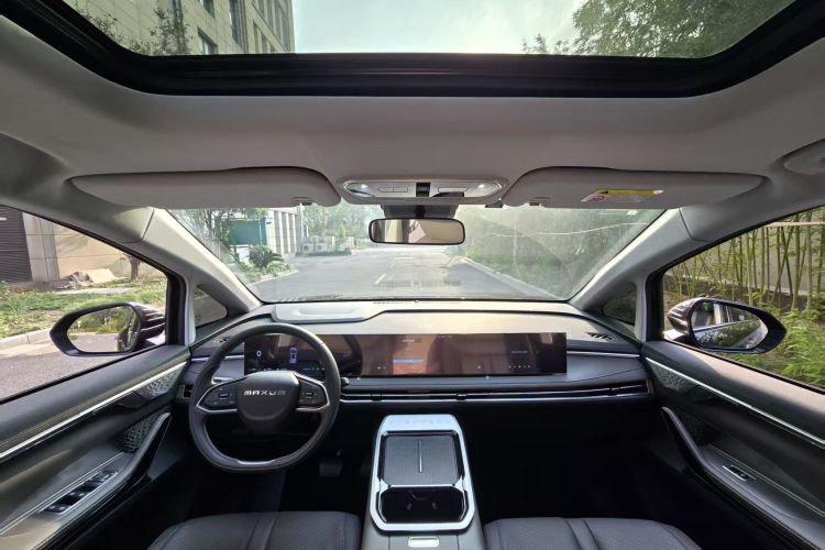 上汽大通MAXUS 大家7 2024款 超混 超长续航版 臻享版中控内饰7008