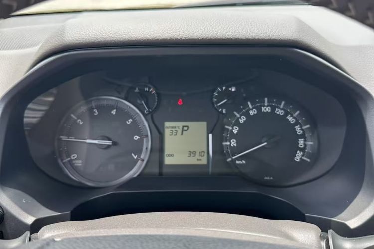 丰田 普拉多（平行进口）中控内饰15