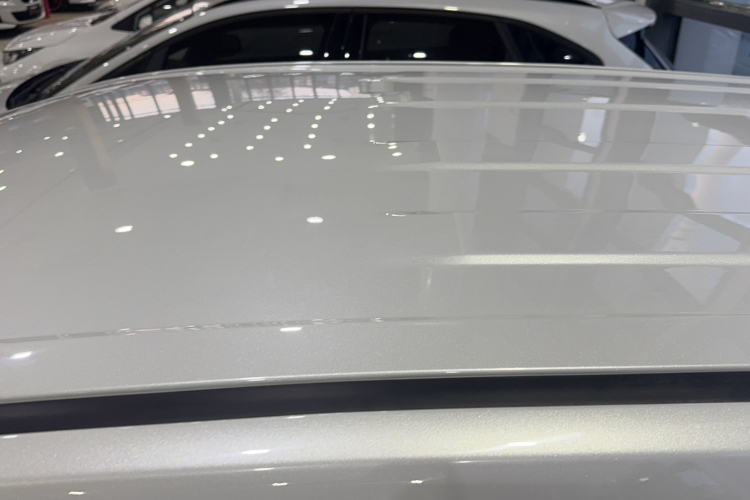 丰田 卡罗拉锐放 2023款 双擎 2.0L 先锋版局部细节57