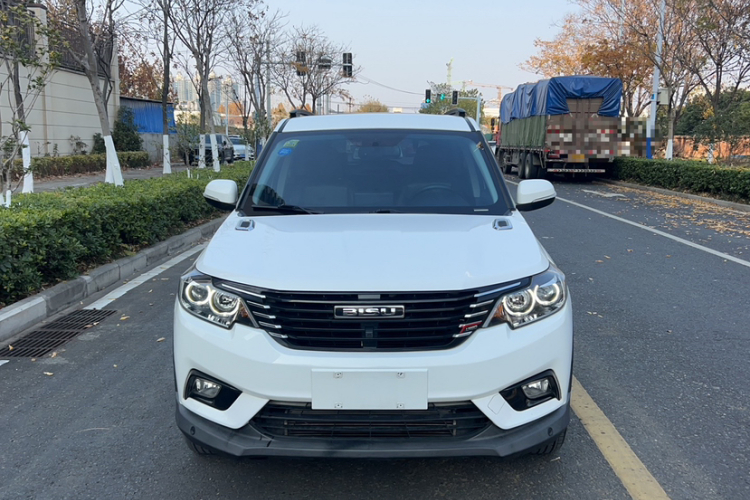 比速汽车 比速T3 2017款 1.3T CVT旗舰型车身外观6001