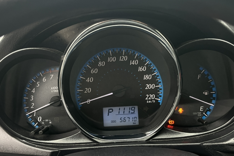 丰田 YARiS L 致炫 2019款 1.5E CVT魅动版 国VI中控内饰15