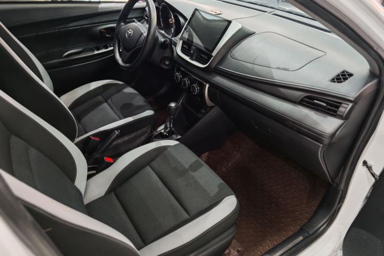 丰田 YARiS L 致炫 2021款 致炫X 1.5L CVT领先版局部细节41