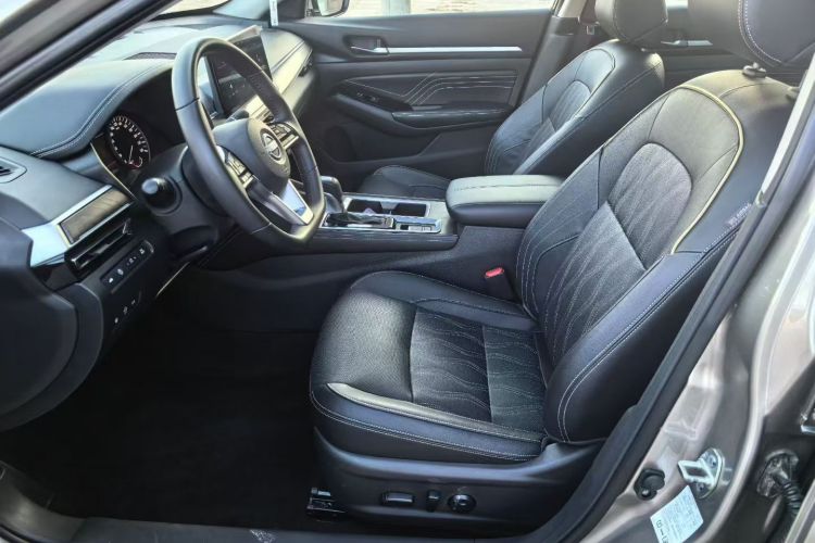 日产 天籁 2022款 2.0L XL-Upr 优享版中控内饰7001