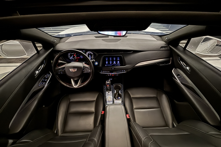 凯迪拉克XT4 2018款 28T 两驱领先型局部细节22