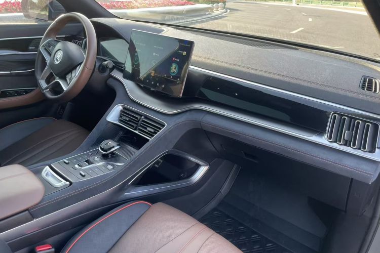 比亚迪 宋PLUS 2020款 1.5T 自动旗舰PLUS中控内饰7007