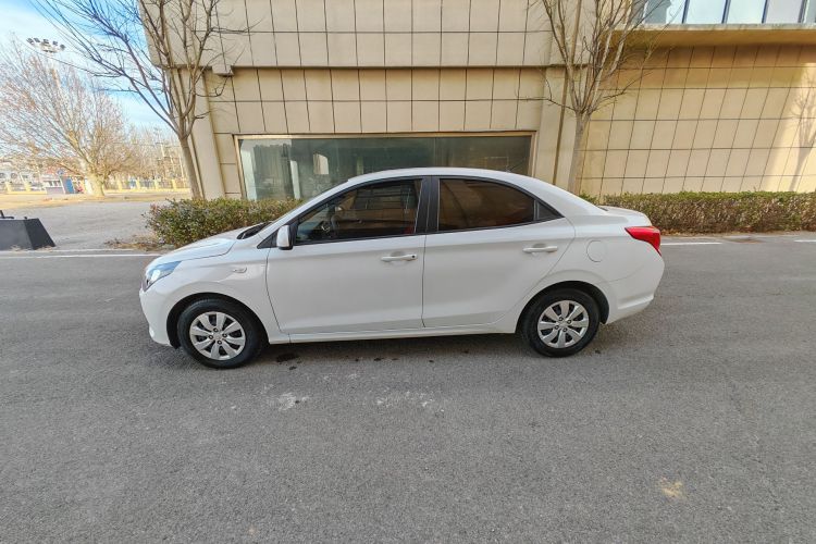 现代 瑞纳 2017款 1.4L 手动焕新版 国VI车身外观6002