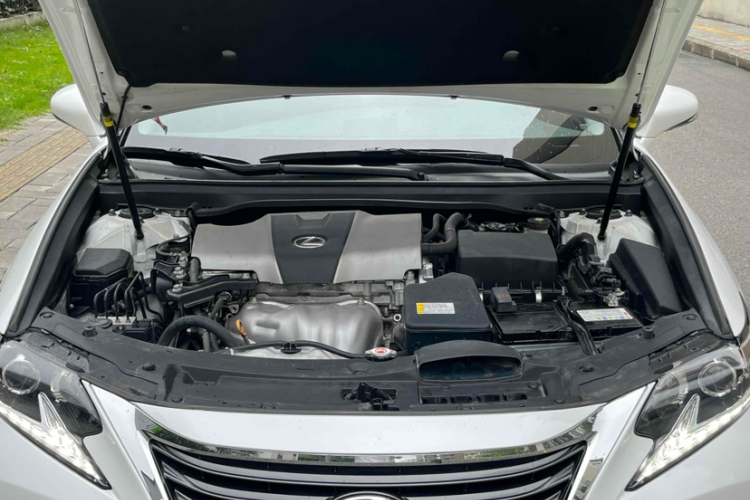 雷克萨斯ES 2015款 200 精英版局部细节24