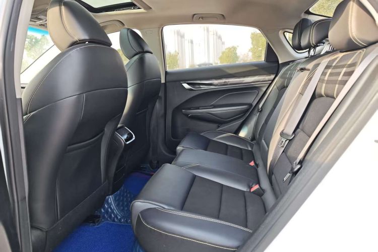 吉利汽车 缤瑞 2021款 1.4T CVT亚运版中控内饰7007