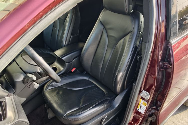 林肯MKC 2017款 2.0T 两驱尊享版局部细节19