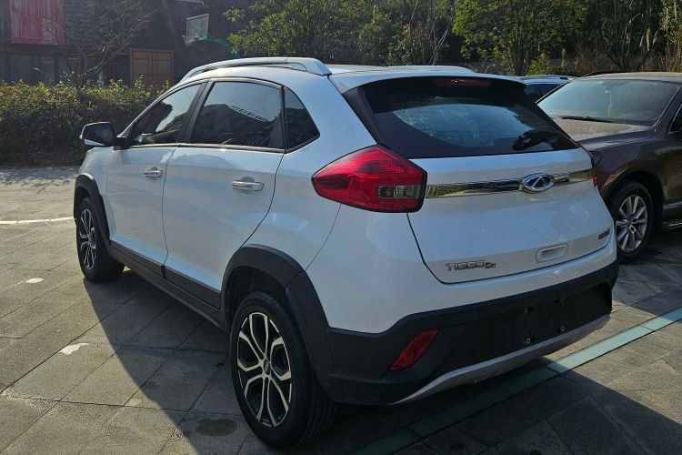 奇瑞 瑞虎3X 2018款 1.5L 手动精英版车身外观6006