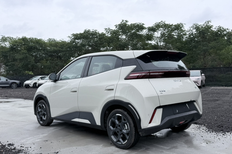 比亚迪 海鸥 2025款 305km 自由版车身外观6003