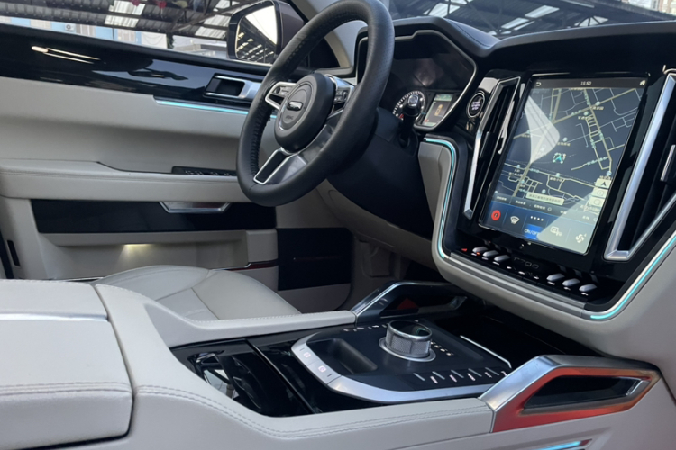 众泰T700 2017款 1.8T 双离合尊享型局部细节9001