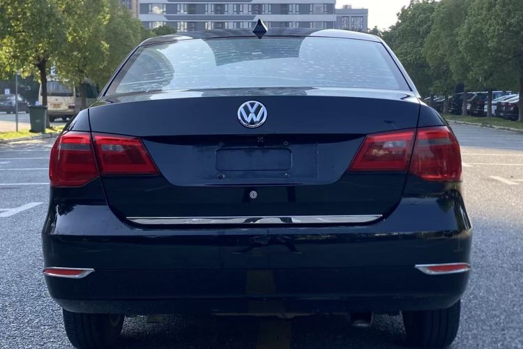 大众 捷达 2015款 1.6L 自动舒适型车身外观6007