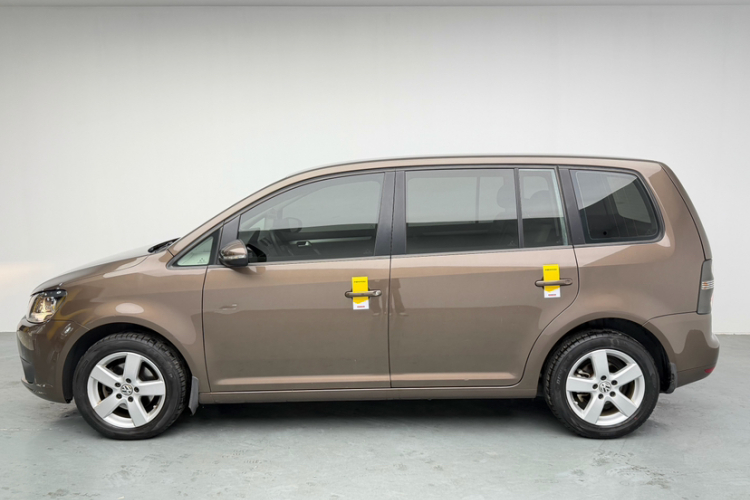 大众 途安 2013款 1.4T 手动风尚版5座车身外观6004