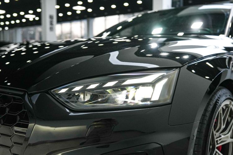 奥迪S5 2022款 S5 3.0T Sportback车身外观6005