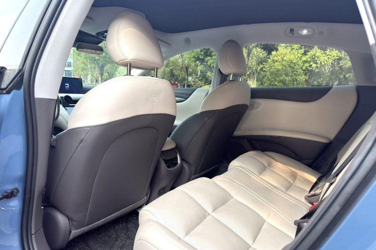 智己汽车 智己L6 2024款 Max 超长续航版中控内饰7003