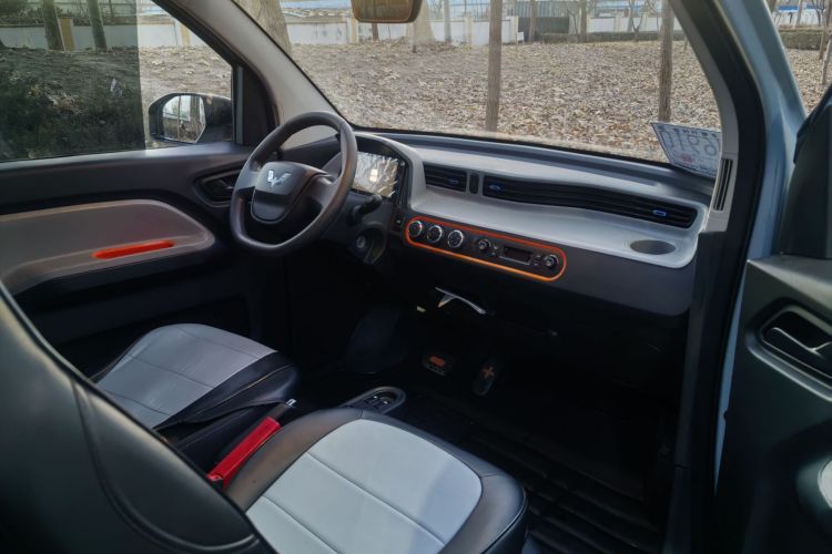 五菱汽车 宏光MINIEV 2022款 悦享款 三元锂中控内饰7008