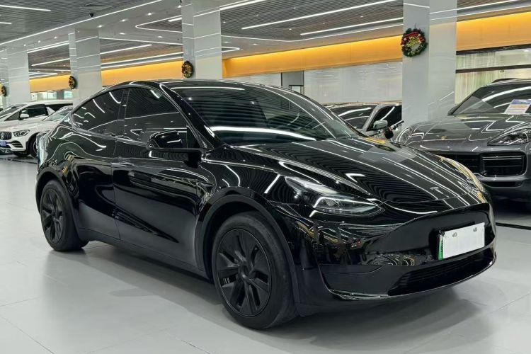 特斯拉 Model Y 2023款 后轮驱动版车身外观6002