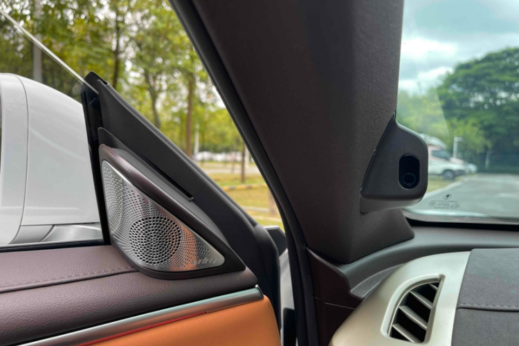 欧拉闪电猫 2022款 555km 尊贵版车身外观6007