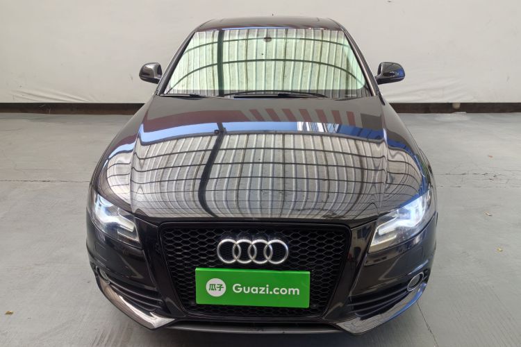 奥迪A4L 2012款 2.0 TFSI 自动运动型车身外观6003
