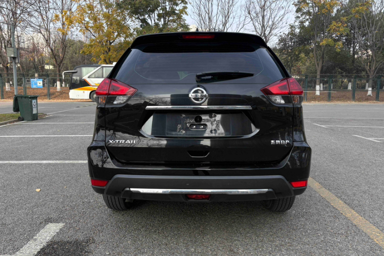 日产 奇骏 2021款 2.0L CVT 2WD XL Premium智联尊享版车身外观6001