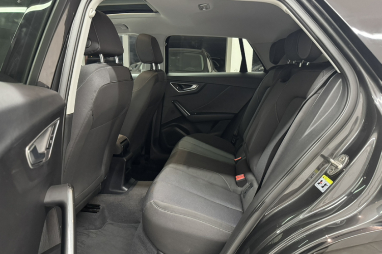 奥迪Q2L 2018款 35 TFSI 上市专享版 国VI中控内饰7001