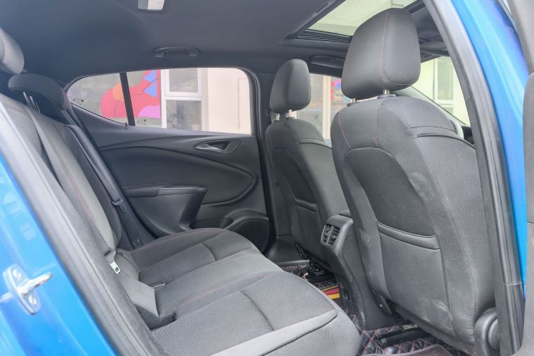 别克 威朗 2016款 两厢GS 20T 双离合豪情运动型中控内饰7012