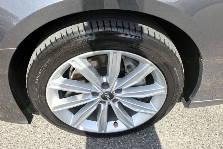 奥迪A6L 2020款 45 TFSI 臻选动感型车身外观6008