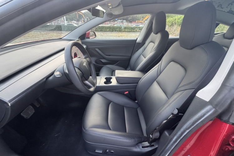 特斯拉 Model 3 2020款 改款 标准续航后驱升级版中控内饰7002