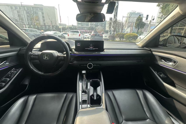本田 雅阁 2023款 260TURBO 智享版中控内饰7001