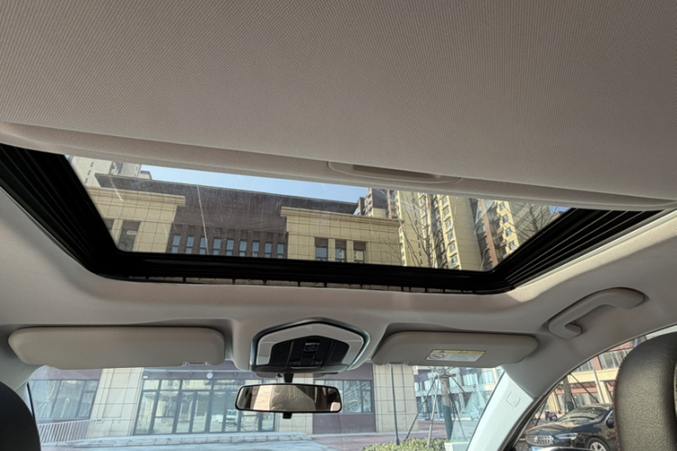 SWM斯威汽车 SWM斯威G01 2019款 1.5T 自动优UP 国VI局部细节22