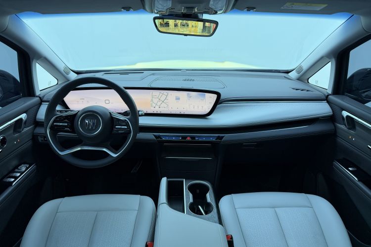 别克GL8 2025款 陆尊 尊享版中控内饰7006