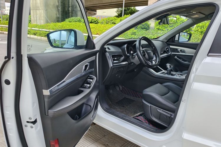 捷途X70 2020款 1.5T 手动畅行版 5座中控内饰7002