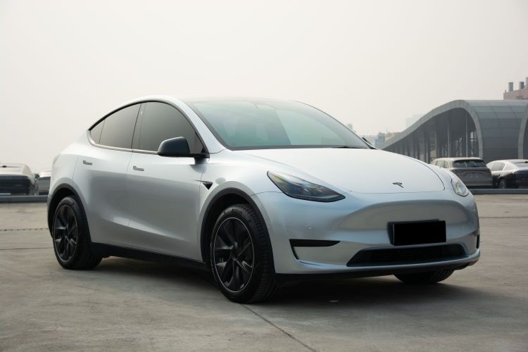 特斯拉 Model Y 2022款 改款 后轮驱动版车身外观6002