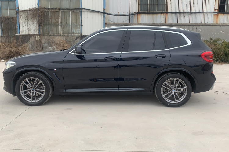 宝马X3 2020款  xDrive28i M运动套装车身外观6006