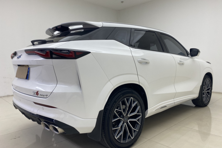 长安欧尚Z6 2023款 蓝鲸 1.5T DCT智领型车身外观6004