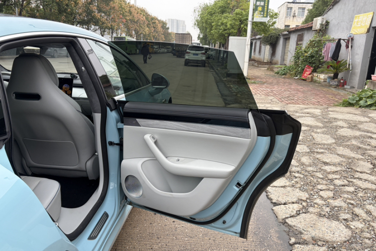 鸿蒙智行 智界S7 2025款 855km Max中控内饰7005