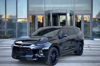 雪佛兰 开拓者 2022款 轻混 650T RS Twin-Clutch四驱7座 擎版