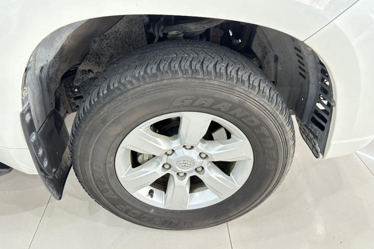 丰田 普拉多（平行进口）局部细节9001