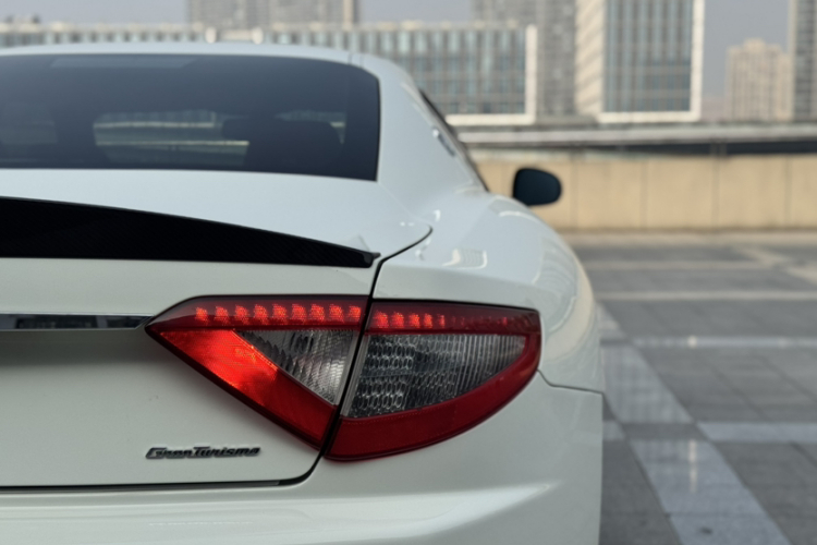 玛莎拉蒂 GranTurismo 2007款 4.2L 标准版局部细节9007