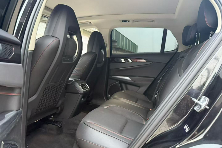 领克01 2017款 2.0T 四驱劲Pro版中控内饰7002